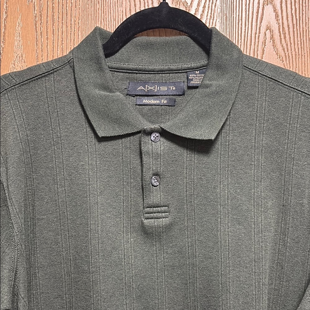 Axist Men's Green Polo Shirt